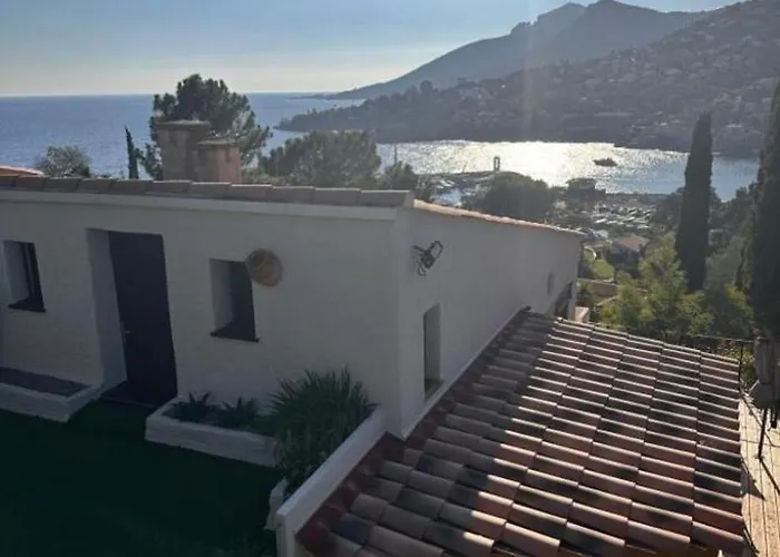 Maison Bord De Сasa de vacaciones *